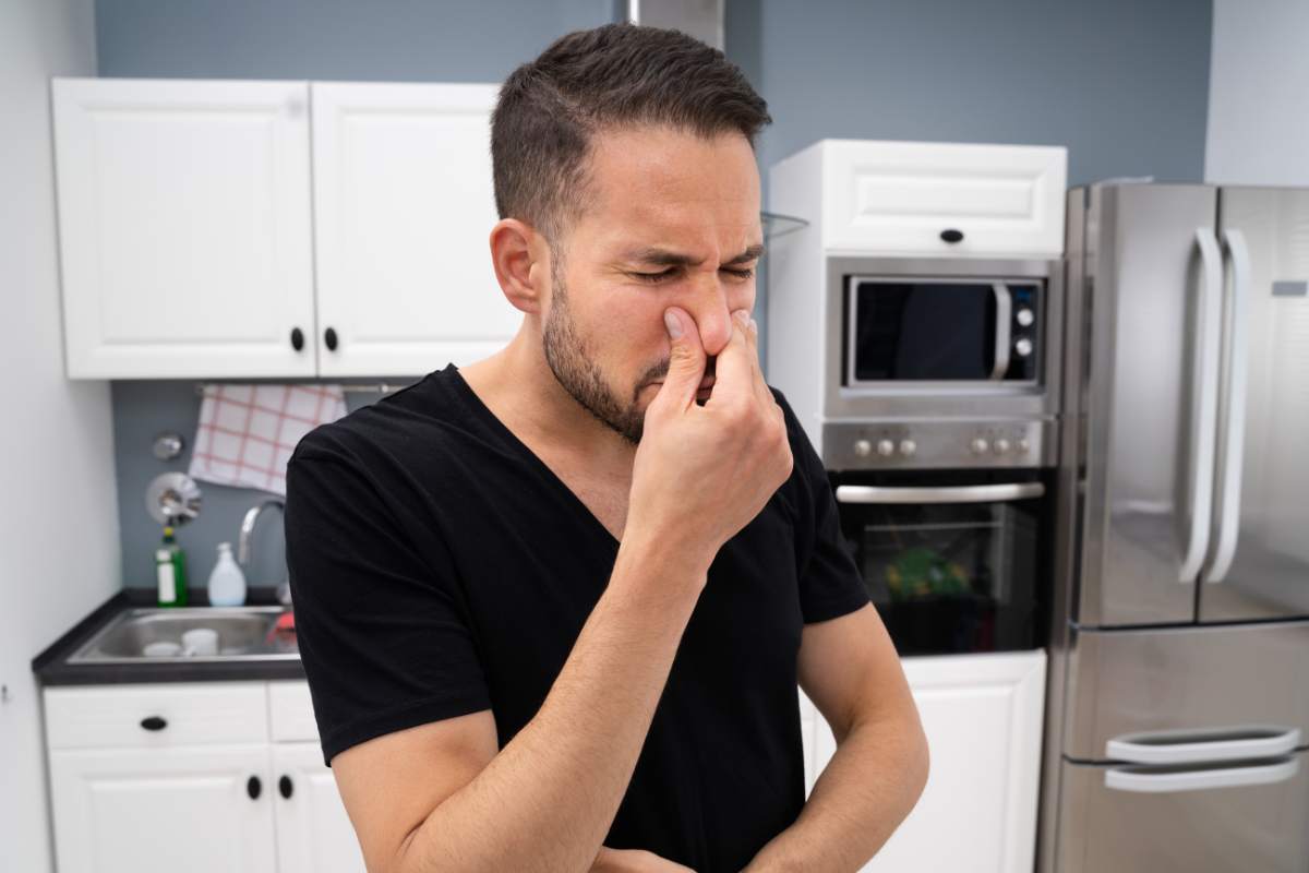 Se senti un odore acre in casa attento rischi grosso