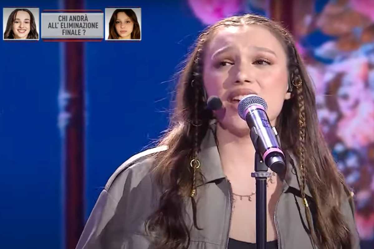 Sarah Toscano canta Straordinario di Chiara Galiazzo